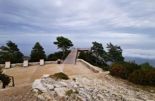 Alfara de Carles House | Hostal Restaurante de Montaña Pous de la neu