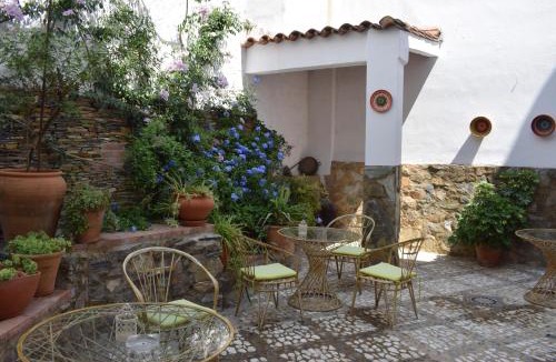 Aracena House | Hostal Rural Molino Del Bombo