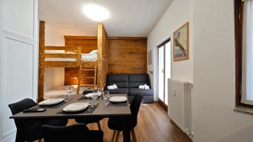 Sestriere Apartment | Hostdomus - Royal Oak