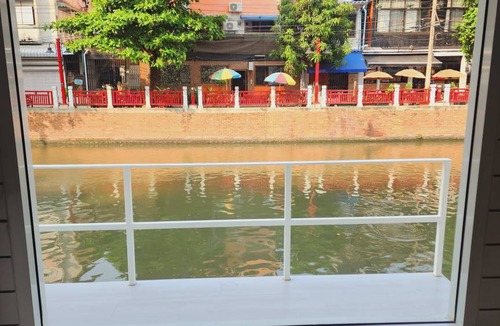 Ban Phan Thom Hostel | Hostel ∙ 8 guests