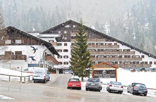 Malga Ciapela Hotel | Hotel ∙ 3 guests