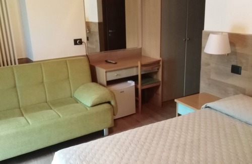 Civitella Alfedena Hotel | Hotel Ai 4 Camosci
