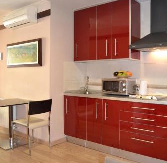 Alcala de Henares Hotel | Hotel Apartamentos Don Juan I