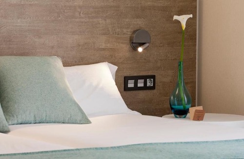 Ainsa Hotel | Hotel Dos Rios Central