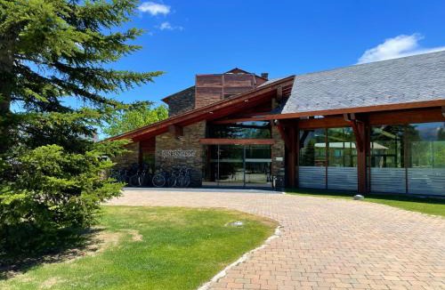 Soriguerola Hotel | Hotel Fontanals Golf