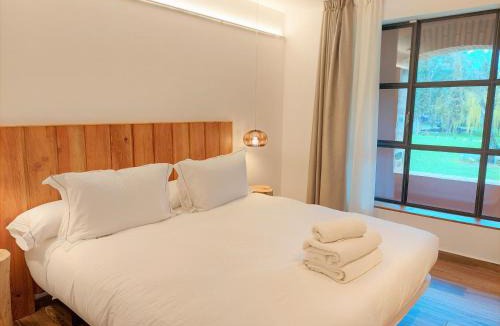 Perelada Hotel | HOTEL MAS ARET