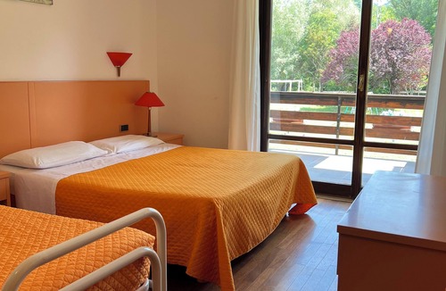 Villavallelonga Hotel | Hotel Verdeneve