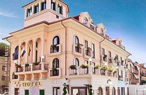 Borgo Pilonetto Hotel | Hotel Villa Savoia