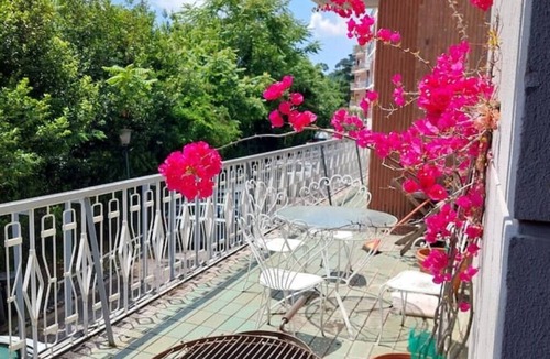Zona LIII Tomba di Nerone House | House 150 sqm with garden, central area