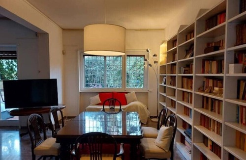 Zona LIII Tomba di Nerone House | House 150 sqm with garden, central area