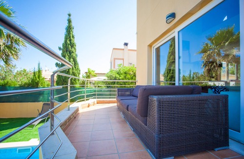 Urbanizacion Mont Ferrutx Ski Chalet | House family friendly beaches, transparent water.