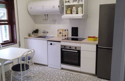 Santa Cruz de Bezana House | House in the center of Bezana