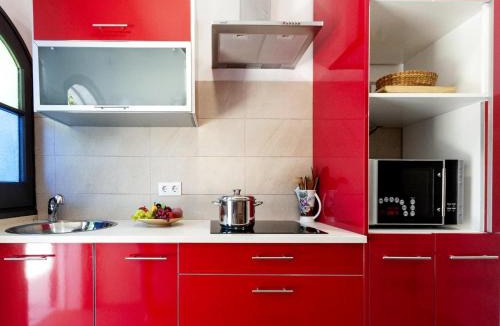 El Mas Bosca House | House in Roses near Aqua Brava Water Park