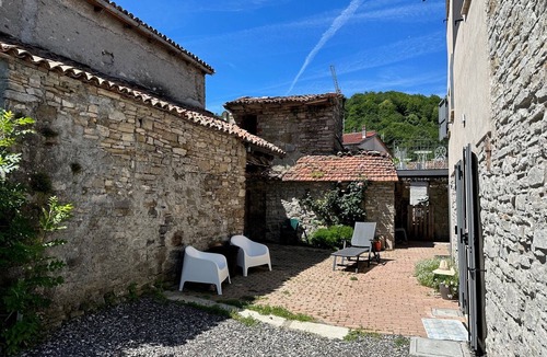 Bobbio House | House of the Lily in Cadelmonte di Bobbio