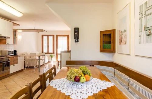 Porto Santa Margherita House | House with big private Garden - 2 min walk to center/10 to Beach/1h drive Venice