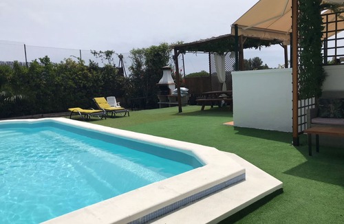 Castelldefels House | House with garden
