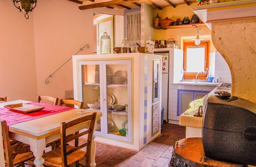 Avigliano Umbrio House | House with private pool. Quiet Location. Fenced/secured pool area