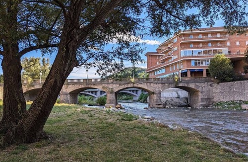 Ripoll Apartment | Hydros Ter Ripoll HUT