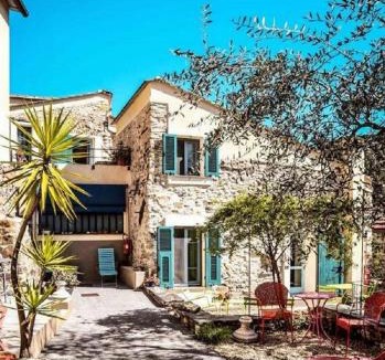 San Bartolomeo al Mare Apartment | I Freschi