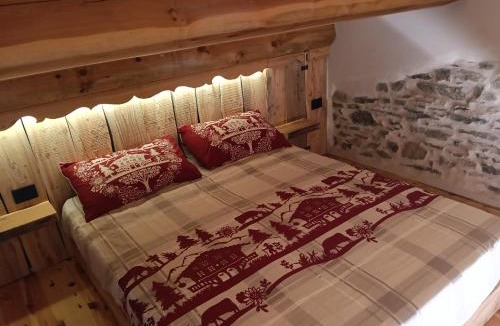 Crissolo Apartment | I Rododendri