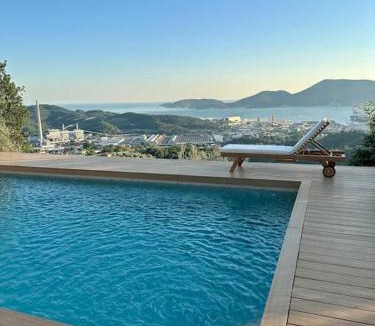 La Spezia House | Idyllium Relais- Countryside Villa with Panoramic Pool and Breathtaking Sea Views