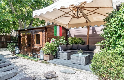 Acqua Loreto Villa | Il Borgo di Torreluca B&B