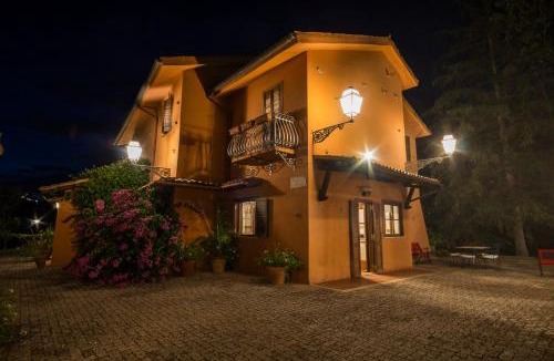 Canterano House | Il Borgo nel bosco
