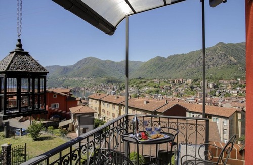 Omegna Apartment | Il Garage di Giacomo - Apartment with a view