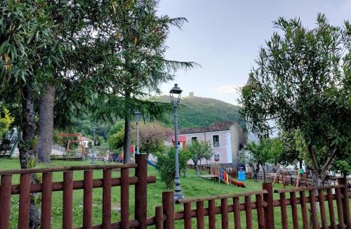Raviscanina Bed & Breakfast | Il giardino di Emilia