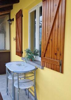 Valdieri Apartment | Il portico