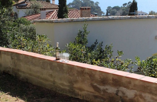 Canyet de Mar House | In a cove, house with private pool, WiFi, garden and terraces, pétanque pitch, sea view