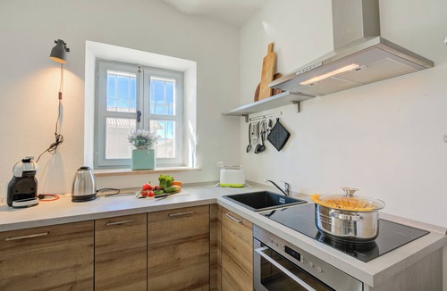 Clavesana Apartment | In Bocca Al Lupo Flat 2, Clavesana, Italy