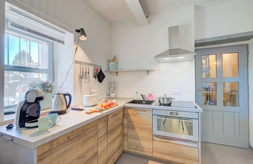 Clavesana Apartment | In Bocca Al Lupo Flat 1, Clavesana, Italy