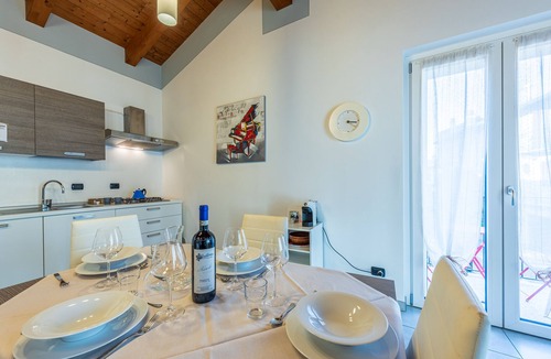 Barolo Apartment | In Piazzetta Holiday Apartments, Barolo: UNIT A
