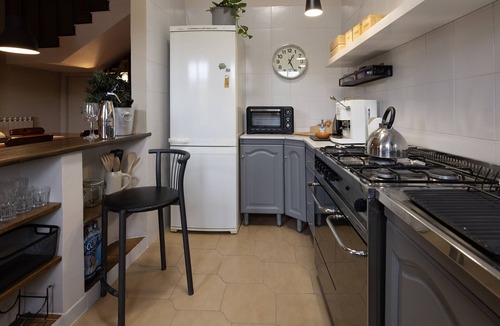 Caserta House | In township on the outskirts of Caserta "Alley Zenone 8"