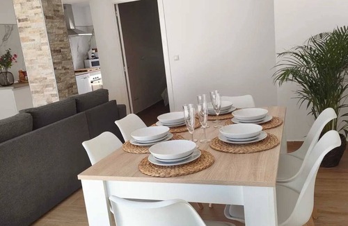 Los Cuarteros Ski Chalet | Independent villa with private pool, 5 min from the beach!