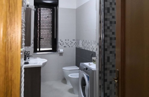 Telese Apartment | Independent apartment in the central area.