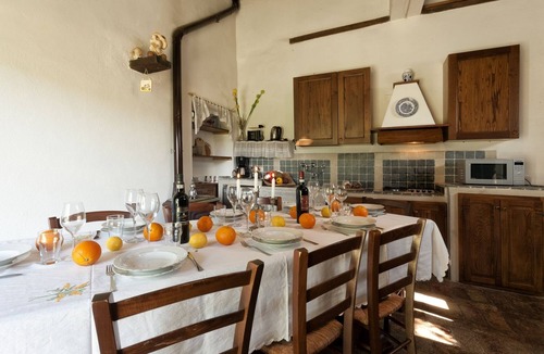 San Giovanni d'Asso Villa | INDEPENDENT VILLA WITH POOL IN THE HEART OF TUSCANY