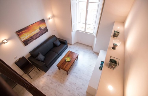 Rione XVIII Castro Pretorio Apartment | Inner House One luxury apartment