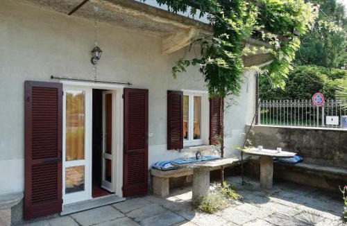 Invorio Apartment | Invorio La Corte