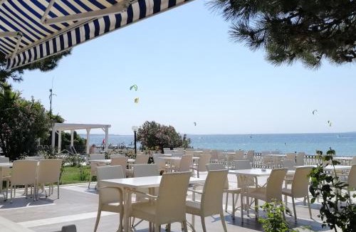 Guzelyali Hotel | Iris Hotel & Spa