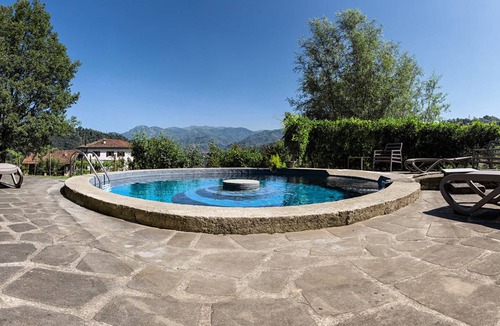 Castelnuovo di Garfagnana Villa | 100 m² Villa ∙ 3 bedrooms ∙ 6 guests