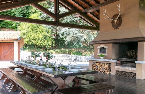 Eupilio Villa | LIVE MAGICAL HOURS IN A UNIQUE PLACE FULL OF COMO LUXURY, ENCHANTING ATMOSPHERE!