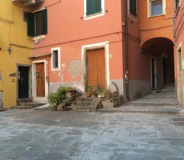 Cadimare House | Jolly Roger Affittacamere
