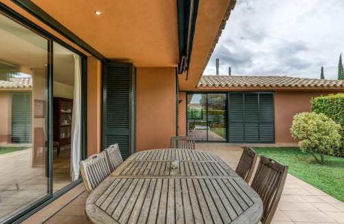Navata House | Josi
