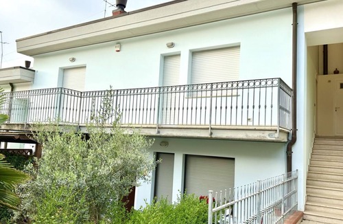 Castelfidardo Apartment | K03 - Castelfidardo, large four-room apartment convenient to services