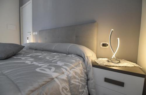 Procida Bed & Breakfast | L'Isola Del Postino Rooms