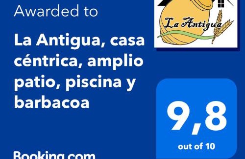 Campillo de Altobuey House | La Antigua, casa céntrica, amplio patio, piscina y barbacoa