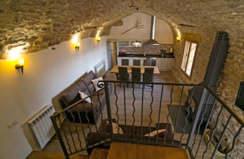 Las Ventas de Santa Lucia House | La Bodega de Puy
