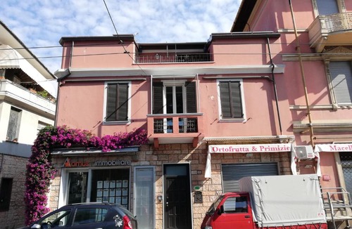 Arma di Taggia House | La Bouganville
